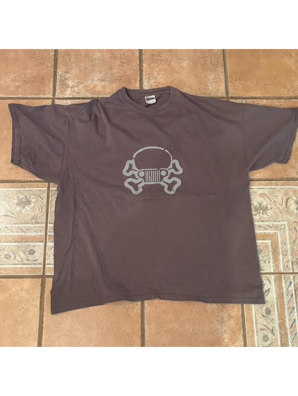 Jeep Men's Brown and Grey Tshirt